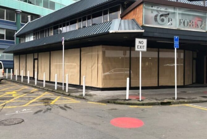 imgi_83_bond_5-768x576